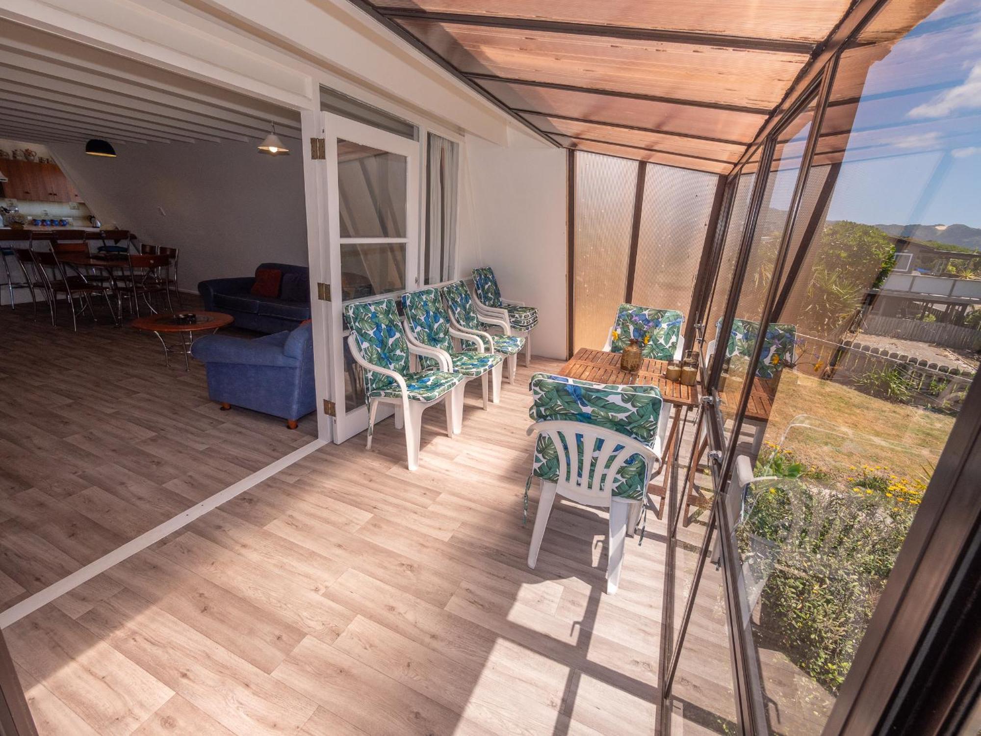 Ahiparadise - Ahipara Holiday Home ภายนอก รูปภาพ